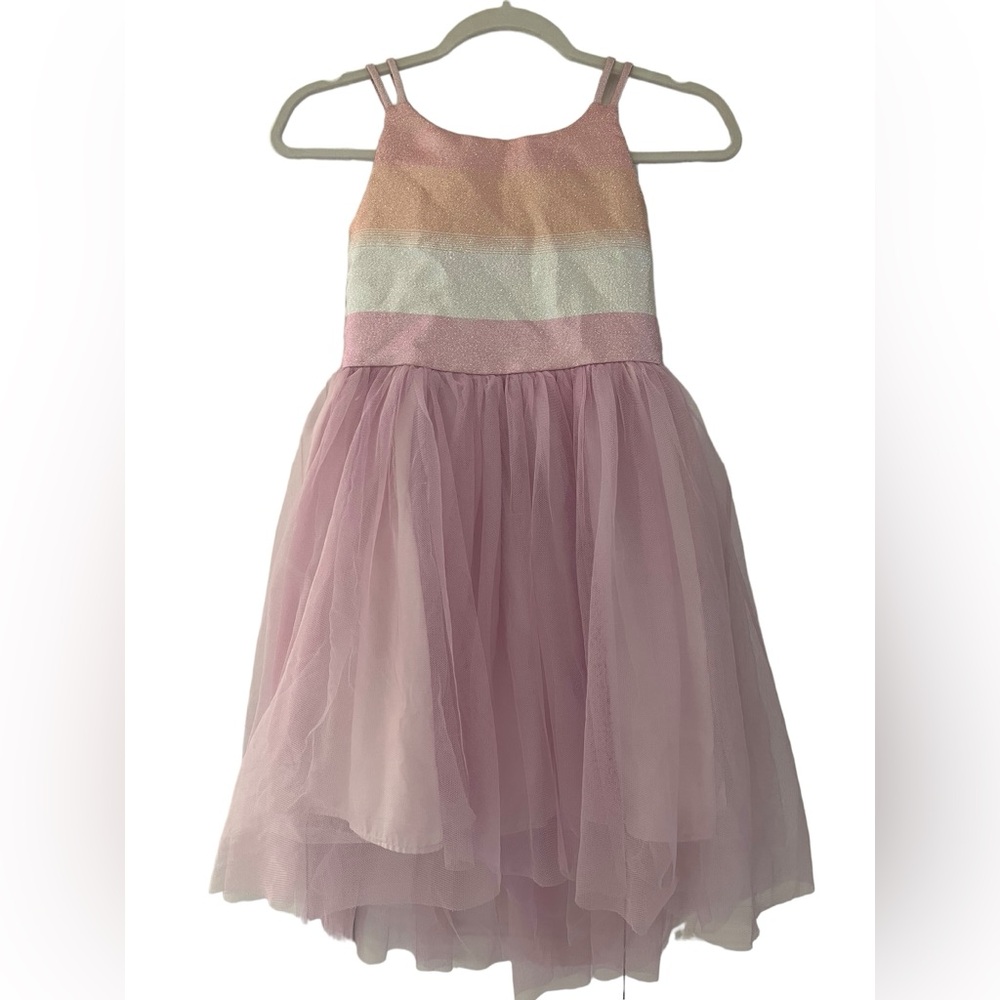 Beautiful girls Cat & Jack dress with two layers of tulle! 👑